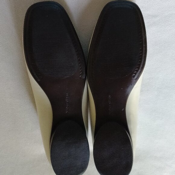 Naturalizer Neptune Leather Ballet Flats, Bone Colour 8.5M  NWOT - Picture 11 of 11